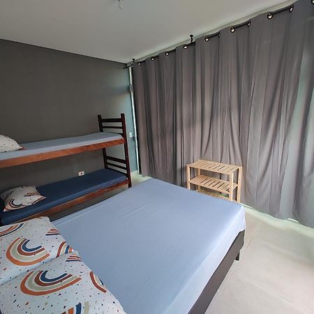 Hostel Familia Castor Itanhaem Exterior photo