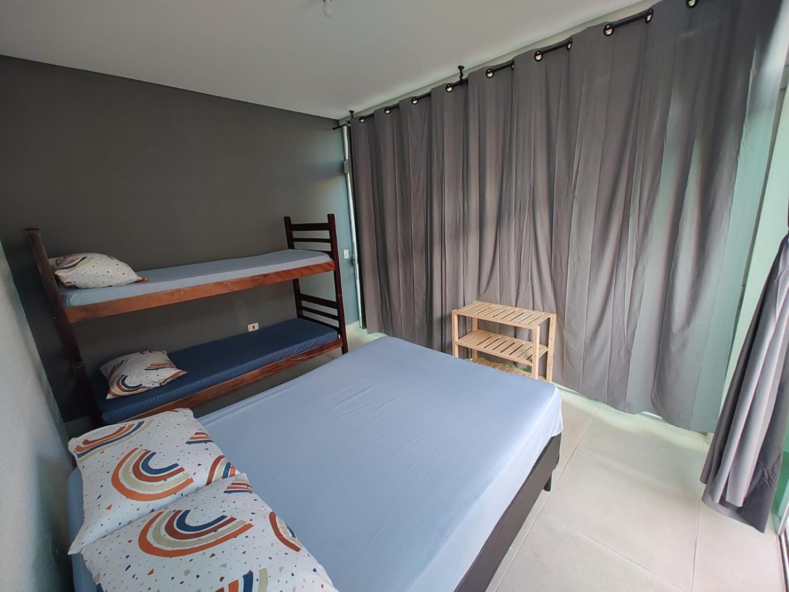 Hostel Familia Castor Itanhaem Exterior photo